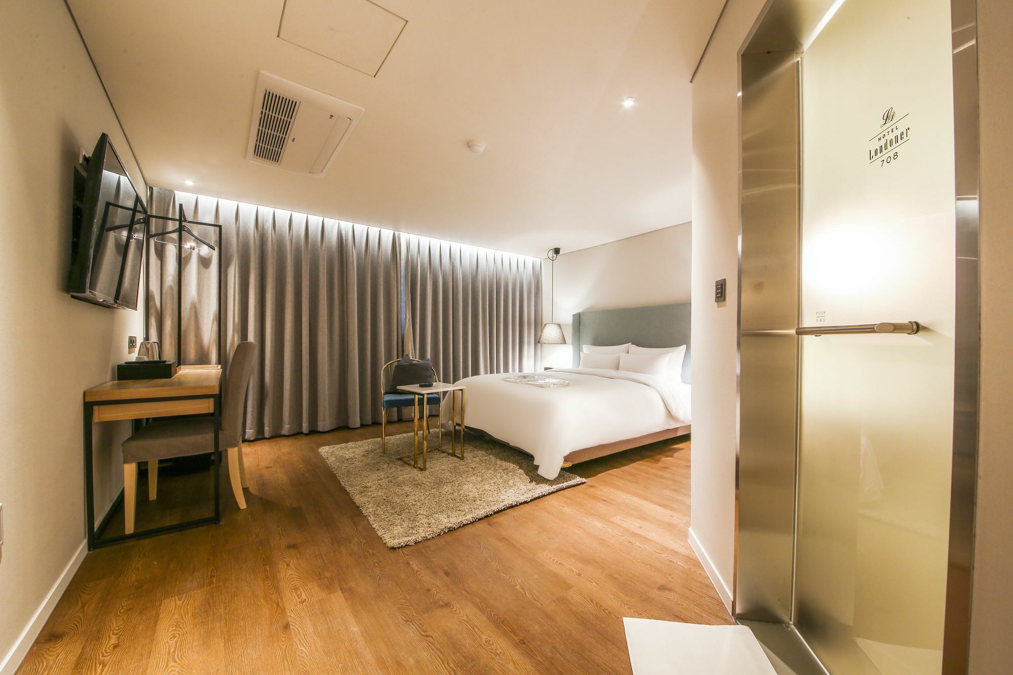 Hotel Londoner Hwamyeong Busan Buitenkant foto
