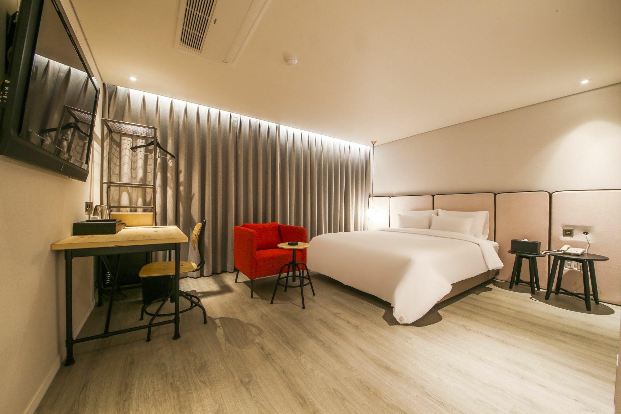Hotel Londoner Hwamyeong Busan Buitenkant foto